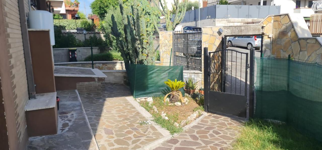 Appartamento Con Giardino Roma Buitenkant foto